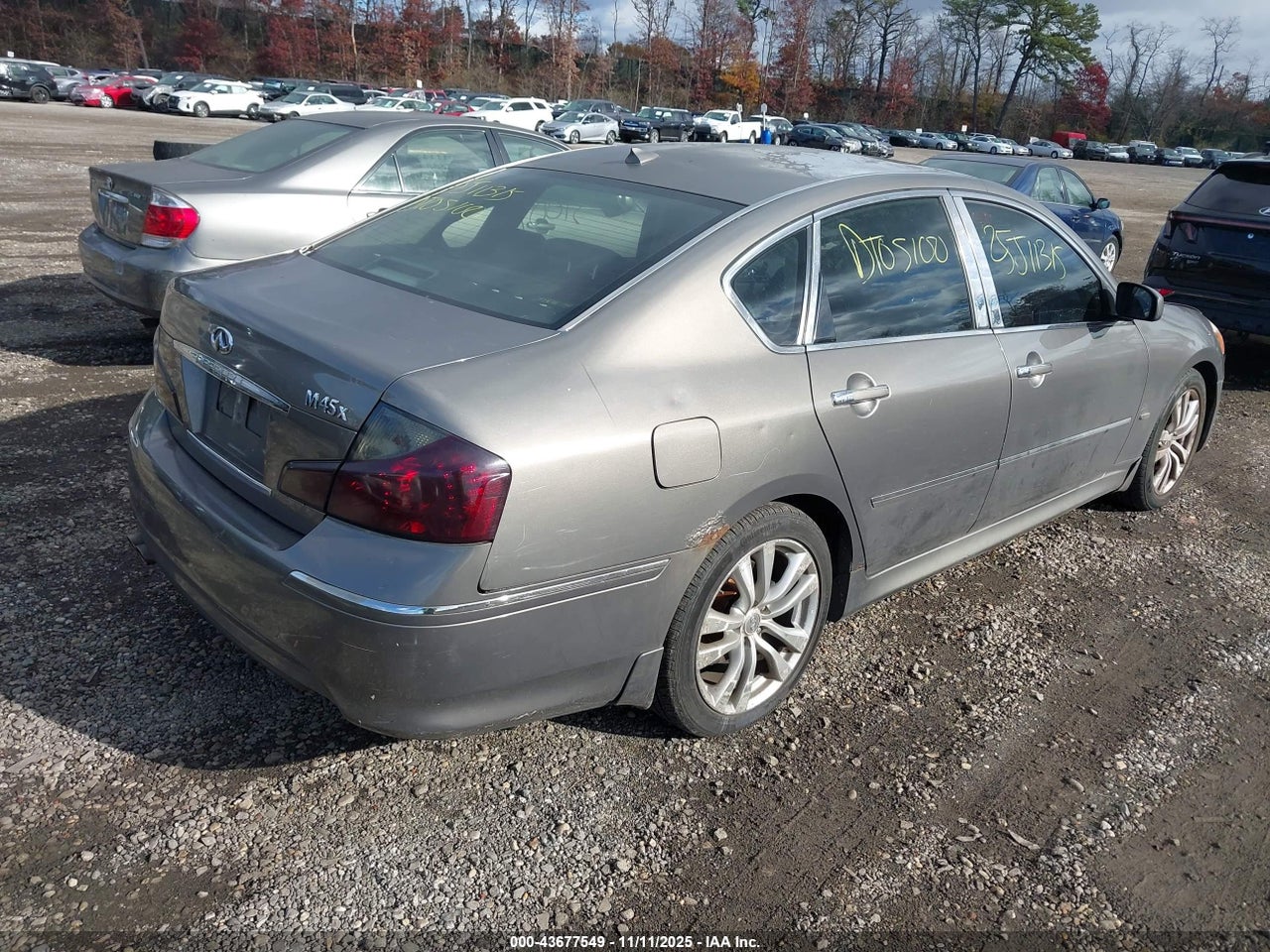 2008 INFINITI M45X · 4/10
