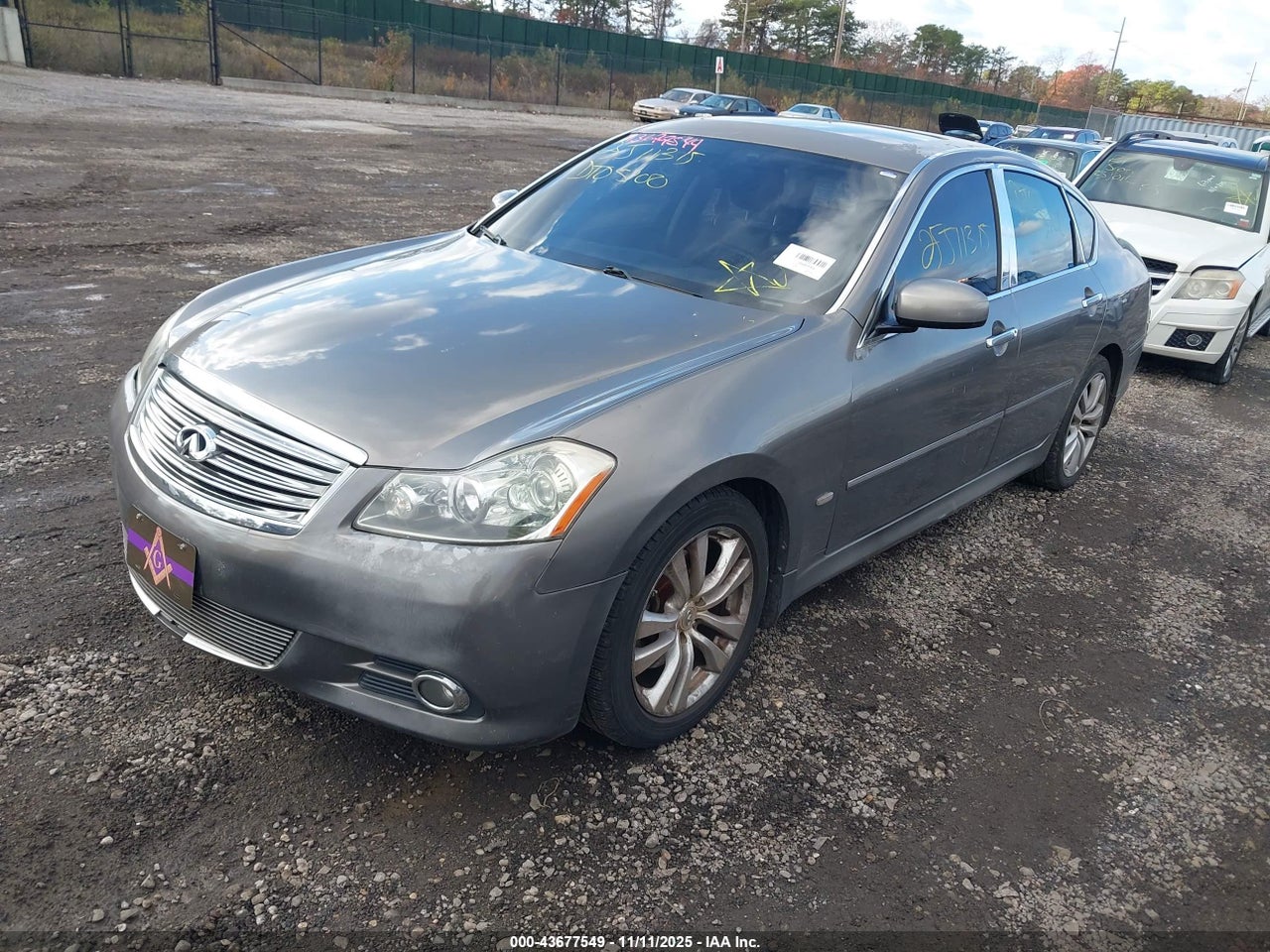 2008 INFINITI M45X · 2/10