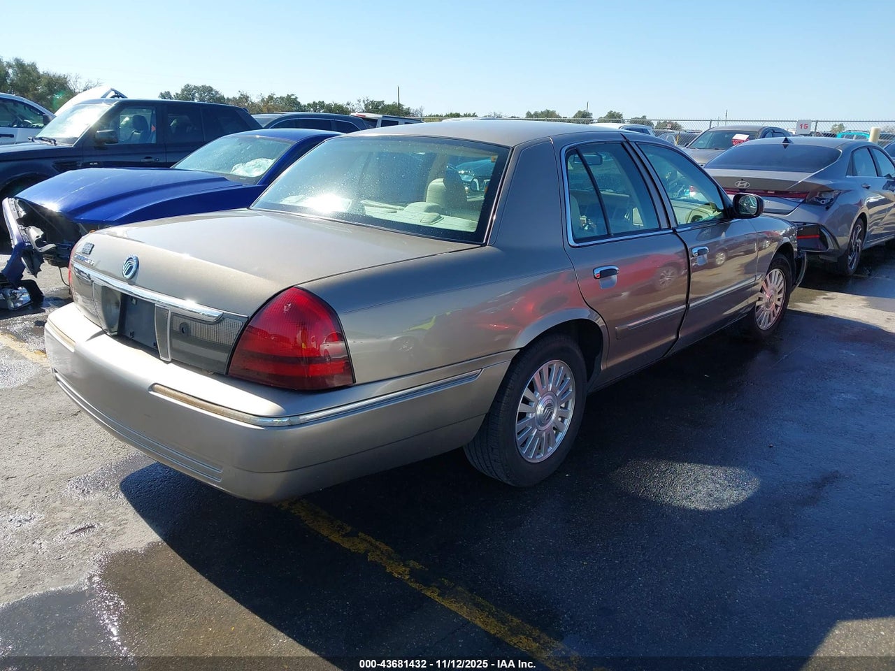 2006 MERCURY GRAND MARQUIS LS · 4/11