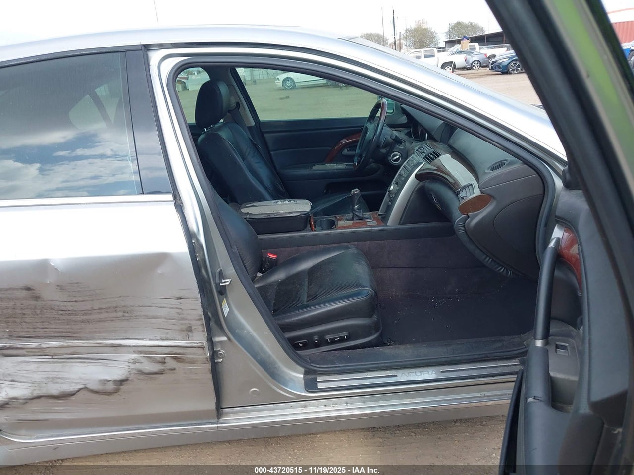 2009 ACURA RL 3.7 · 5/11