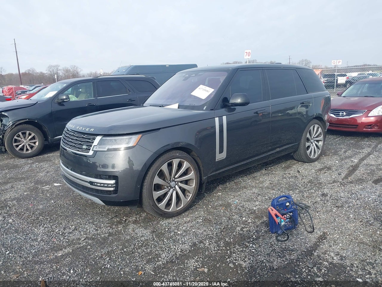 2023 LAND ROVER RANGE ROVER · 2/11