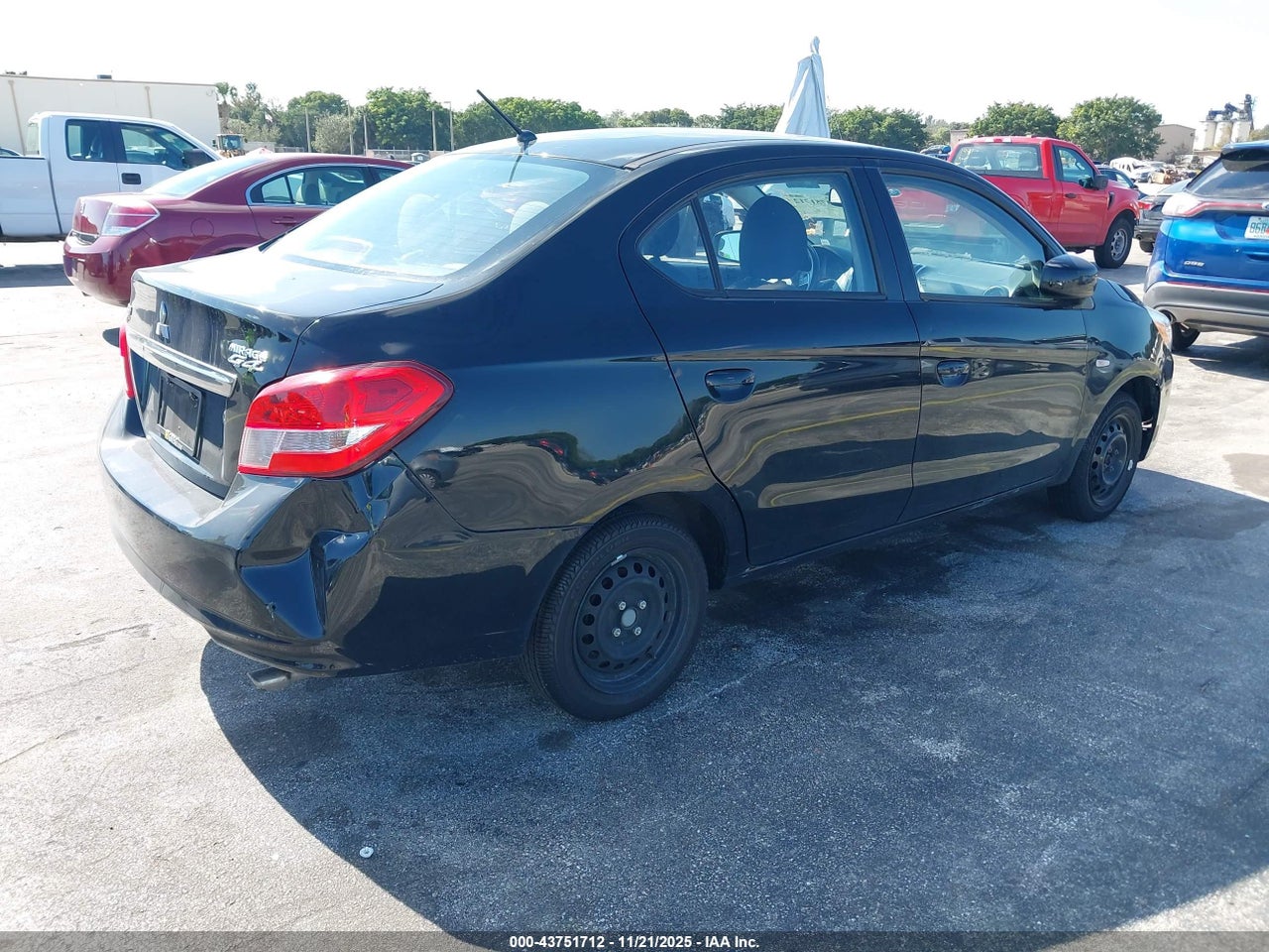 2017 MITSUBISHI MIRAGE G4 ES · 4/11
