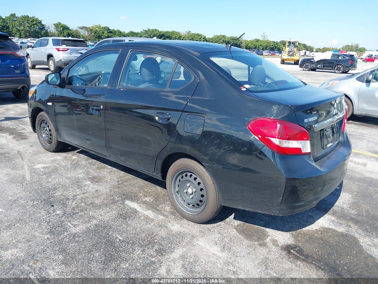 2017 MITSUBISHI MIRAGE G4 ES · 3/11