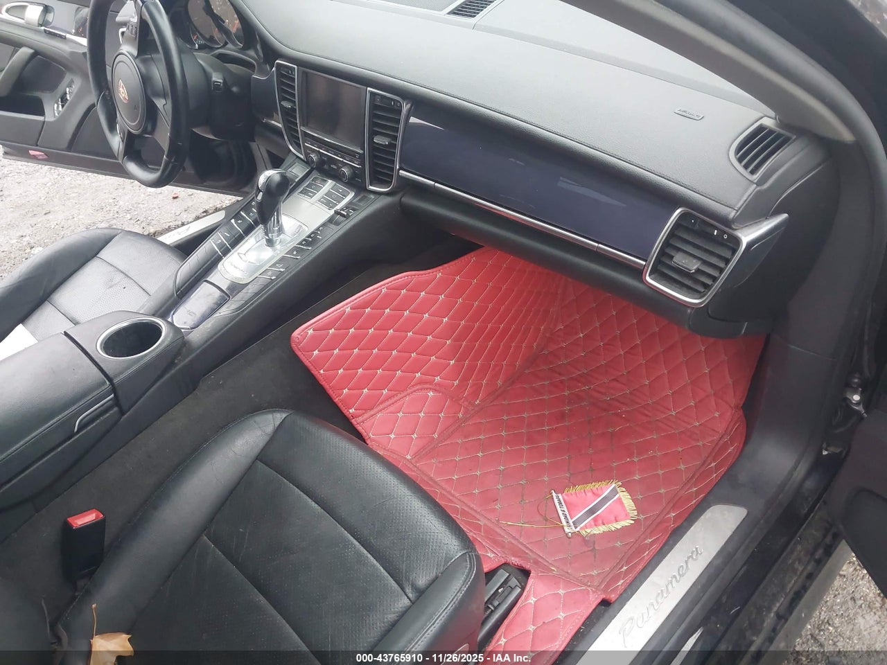 2011 PORSCHE PANAMERA 4 · 5/11