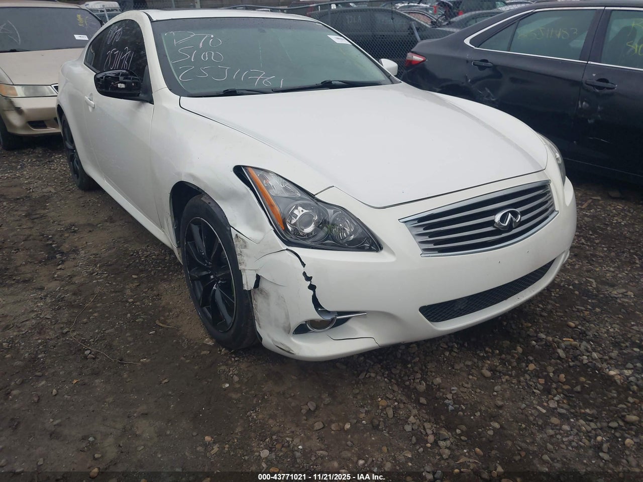 2014 INFINITI Q60 · 6/10