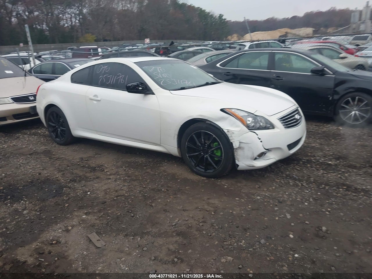 2014 INFINITI Q60
