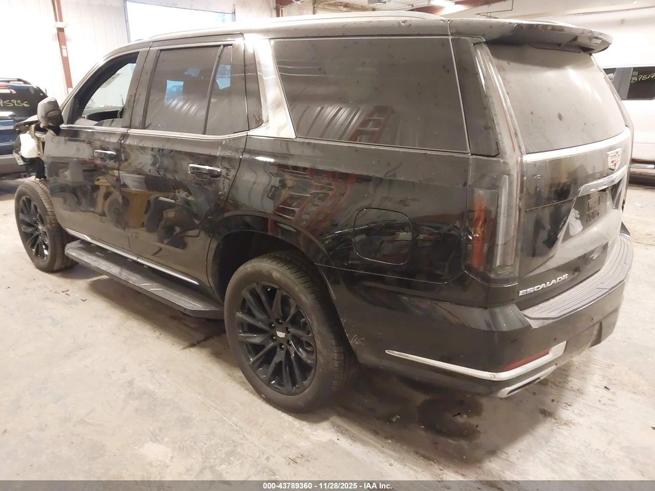 2025 CADILLAC ESCALADE PREMIUM LUXURY · 3/11