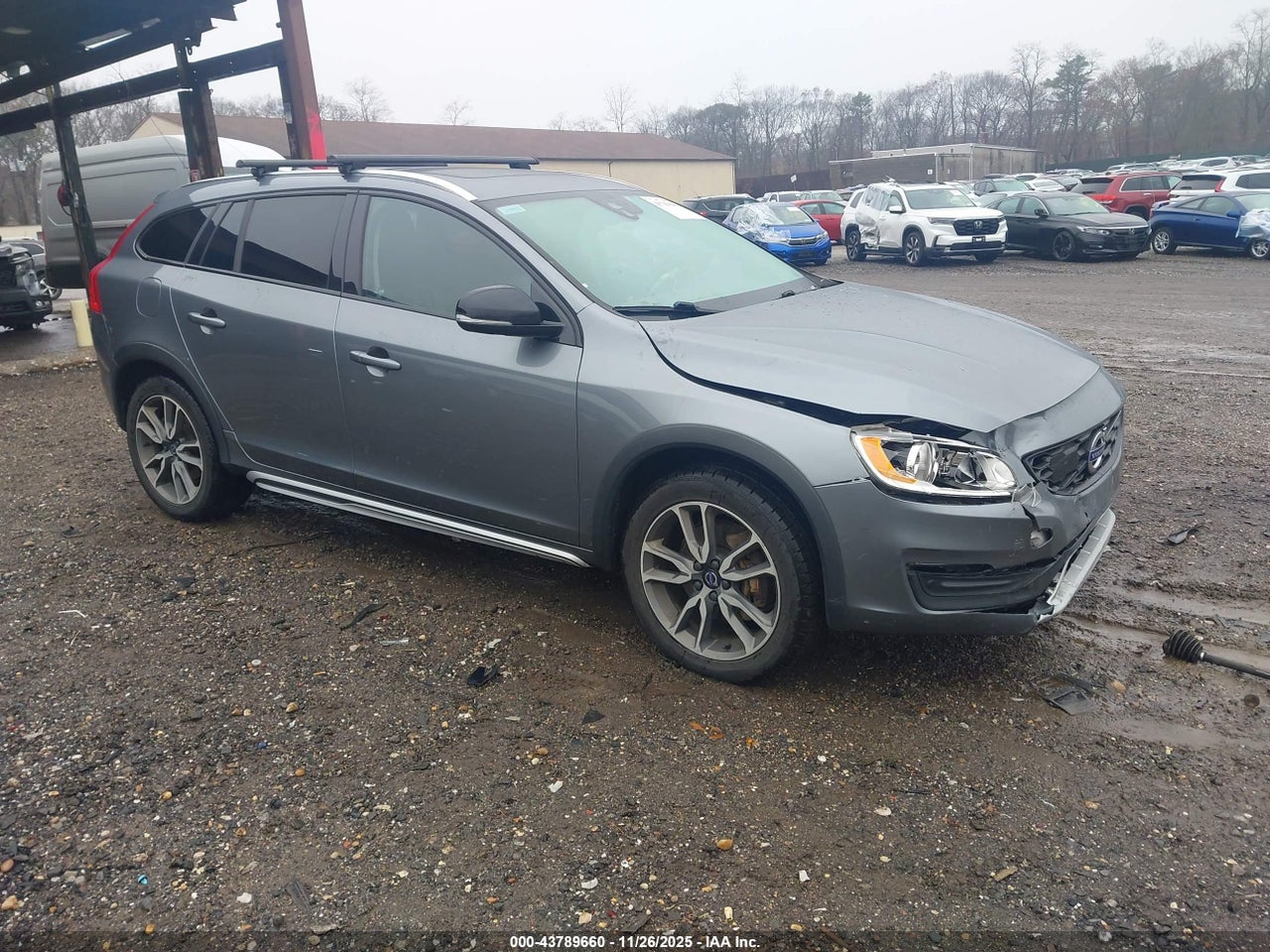 2017 VOLVO V60 CROSS COUNTRY T5