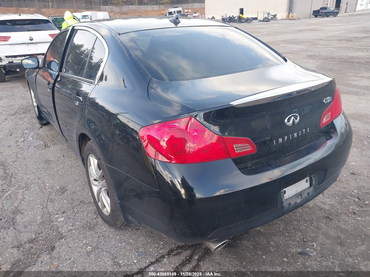2009 INFINITI G37X · 3/11