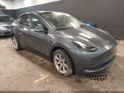 2023 TESLA MODEL Y AWD/LONG RANGE DUAL MOTOR ALL-WHEEL DRIVE