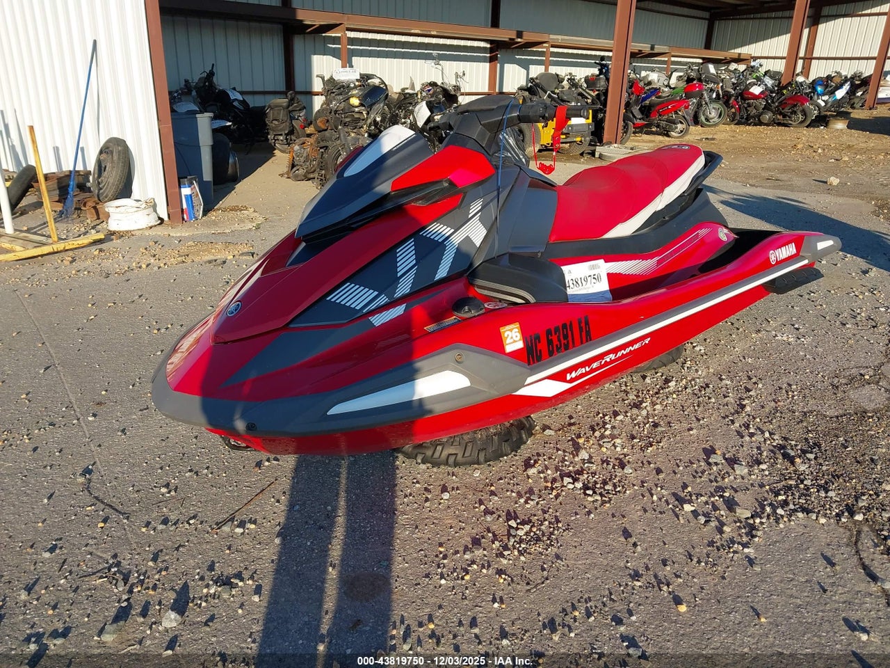 2023 YAMAHA VX · 2/11