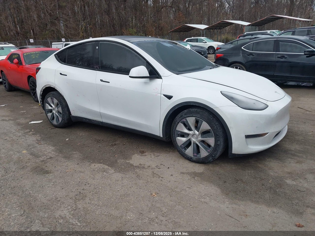 5YJYGDEE2MF****** · 2021 TESLA MODEL Y LONG RANGE DUAL MOTOR ALL-WHEEL DRIVE