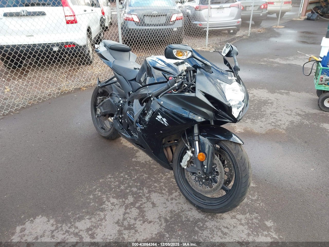 JS1GN7FA6R7****** · 2024 SUZUKI GSX-R600