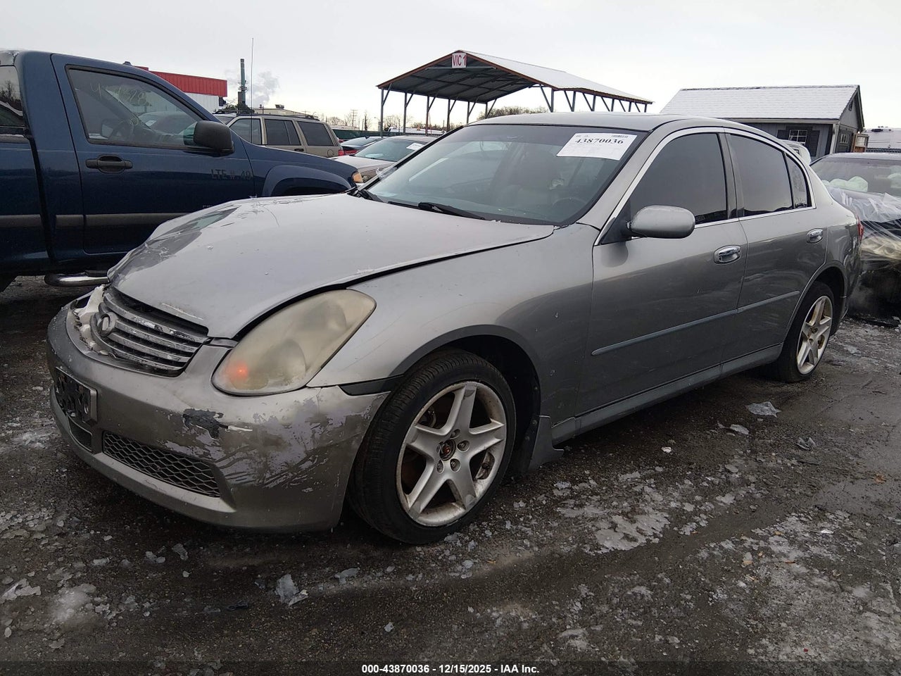 2006 INFINITI G35X · 2/5