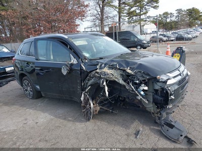 2017 MITSUBISHI OUTLANDER SE/SEL