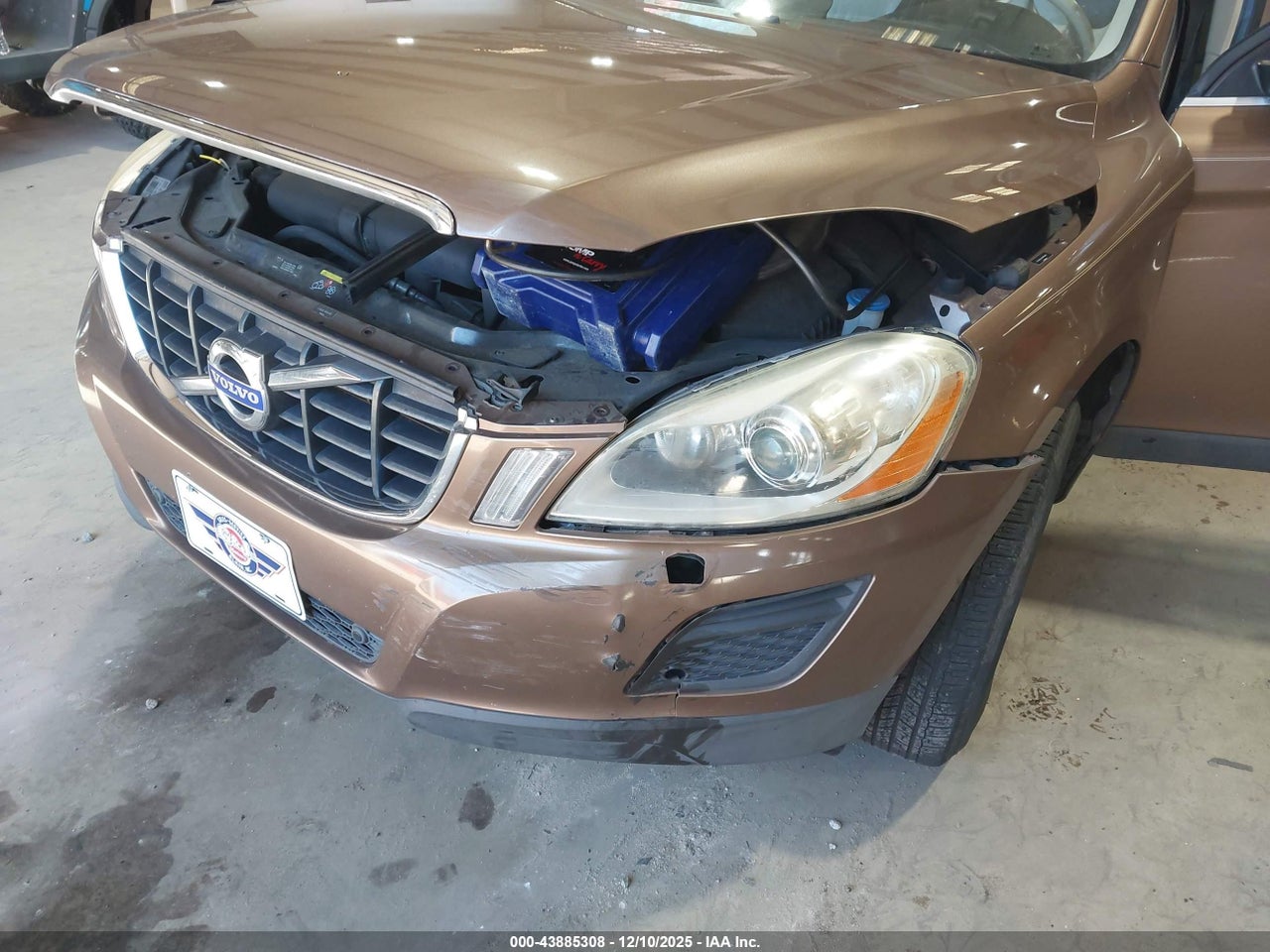 2011 VOLVO XC60 3.2 · 6/11