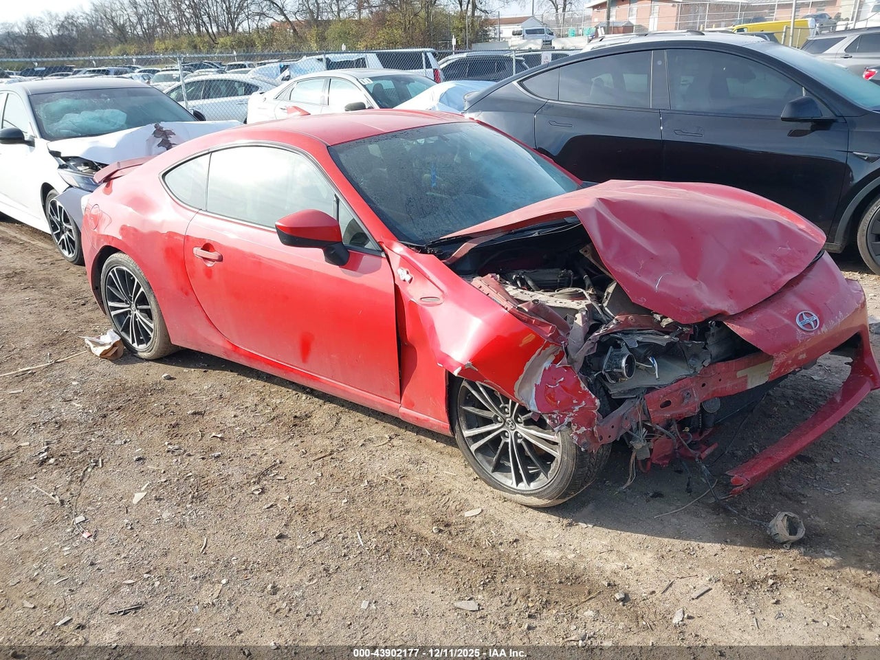 JF1ZNAA14F8****** · 2015 SCION FR-S