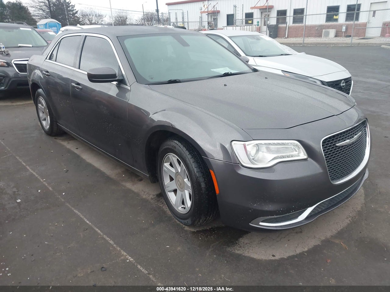 2C3CCAAG5FH****** · 2015 CHRYSLER 300 LIMITED