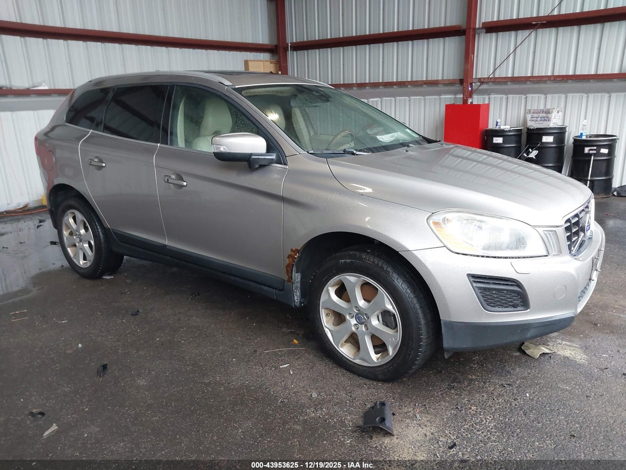 YV4902DZ6C2****** · 2012 VOLVO XC60 T6/T6 PLATINUM/T6 PREMIER PLUS/T6 R-DESIGN/T6 R-DESIGN PLATINUM/T6 R-DESIGN PREMIER PLUS