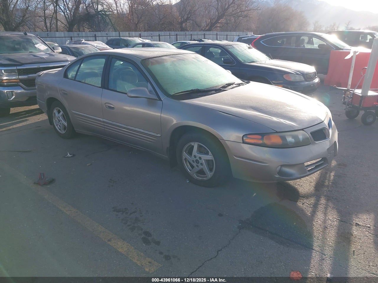 1G2HX52K934****** · 2003 PONTIAC BONNEVILLE SE