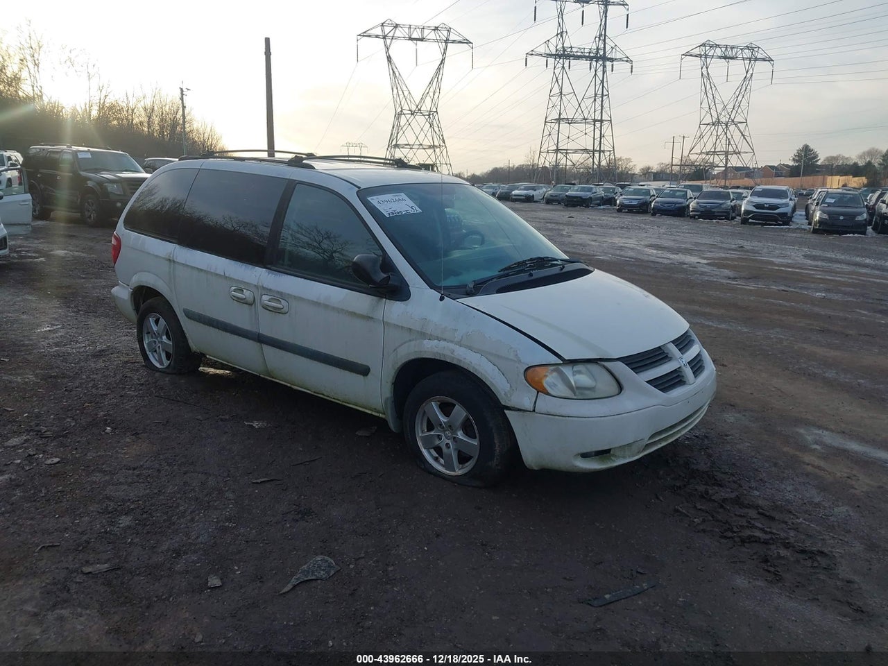 1D4GP45R76B****** · 2006 DODGE CARAVAN SXT