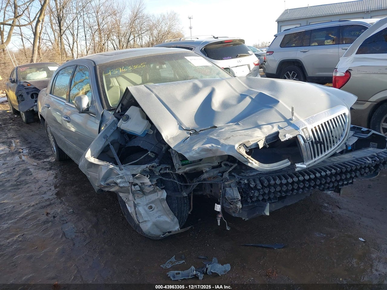 2006 LINCOLN TOWN CAR SIGNATURE LIMITED