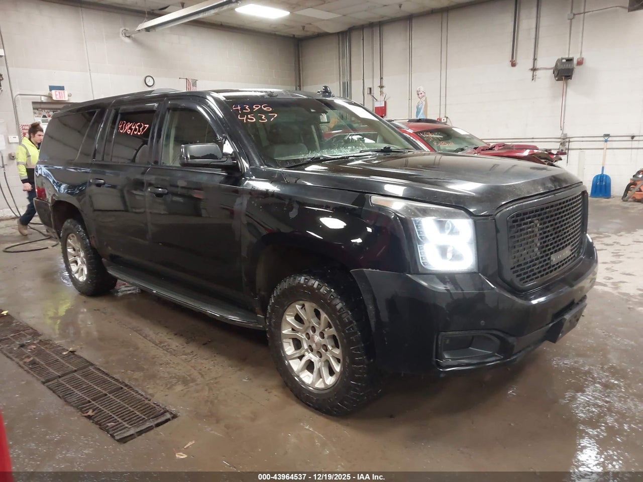 1GKS2HKC4FR****** · 2015 GMC YUKON XL 1500 SLT