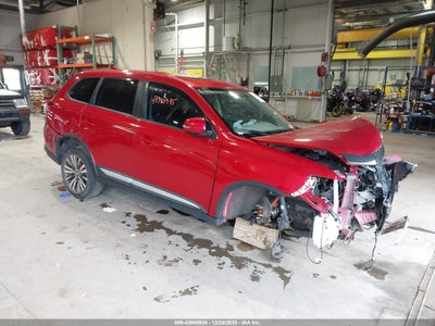 2019 MITSUBISHI OUTLANDER SE