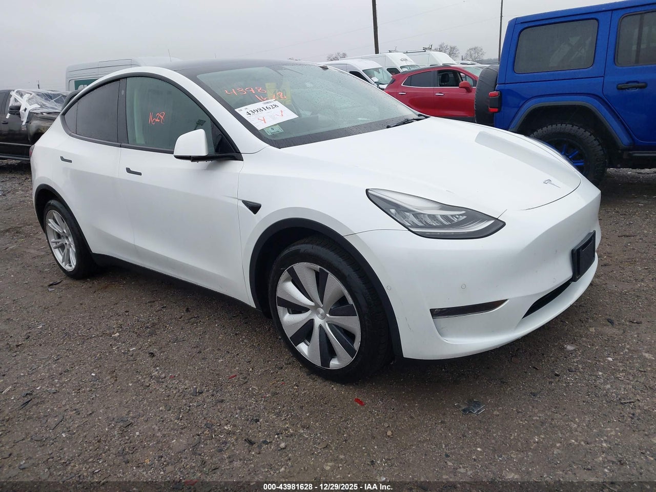 5YJYGDEE4MF****** · 2021 TESLA MODEL Y LONG RANGE DUAL MOTOR ALL-WHEEL DRIVE