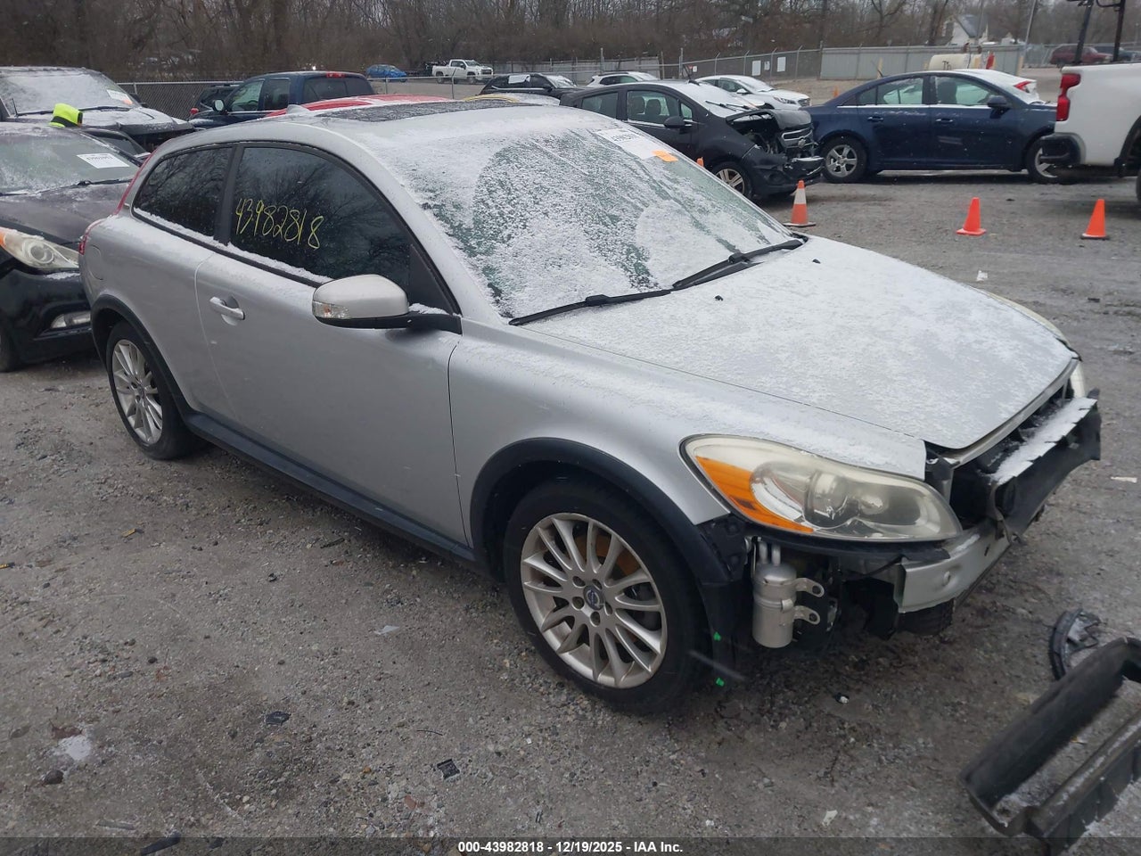 YV1672MK7B2****** · 2011 VOLVO C30 T5/T5 R-DESIGN