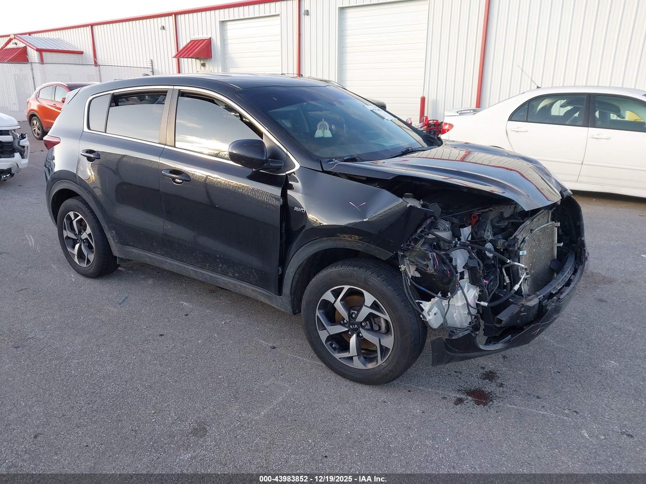 KNDPMCAC9M7****** · 2021 KIA SPORTAGE LX