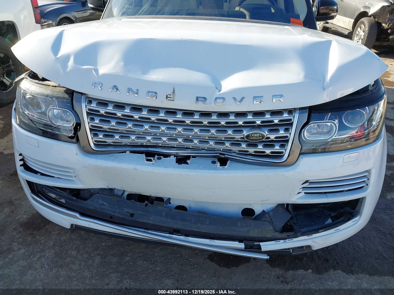 2016 LAND ROVER RANGE ROVER 5.0L V8 SUPERCHARGED · 6/11