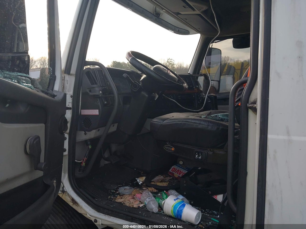 2006 VOLVO VN VNL · 5/11