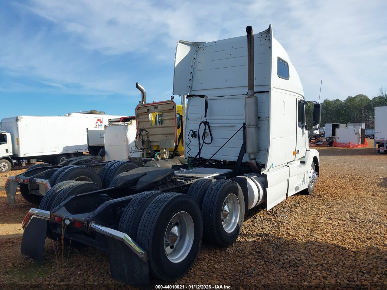 2006 VOLVO VN VNL · 4/11