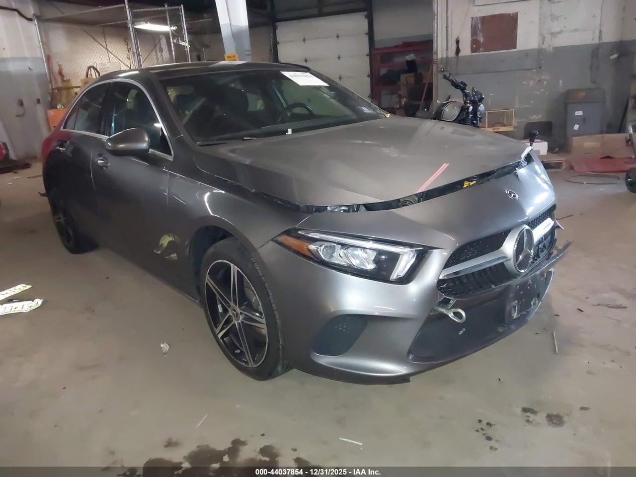 WDD3G4FB4KW****** · 2019 MERCEDES-BENZ A 220 4MATIC
