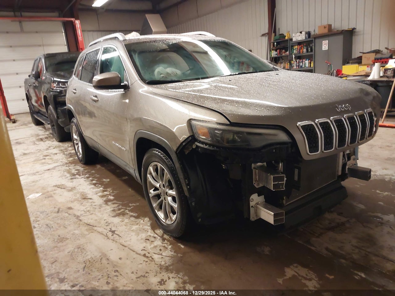 1C4PJLLB0KD****** · 2019 JEEP CHEROKEE LATITUDE PLUS FWD