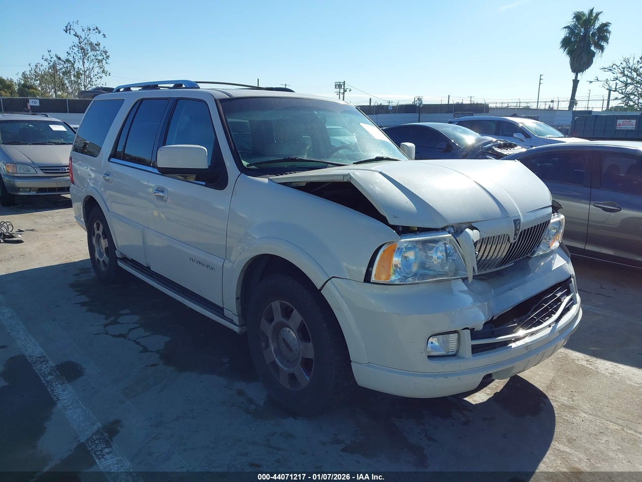 5LMFU27566L****** · 2006 LINCOLN NAVIGATOR LUXURY/ULTIMATE