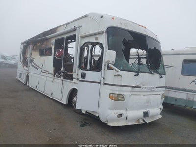 2006 FREIGHTLINER CHASSIS X LINE MOTOR HOME