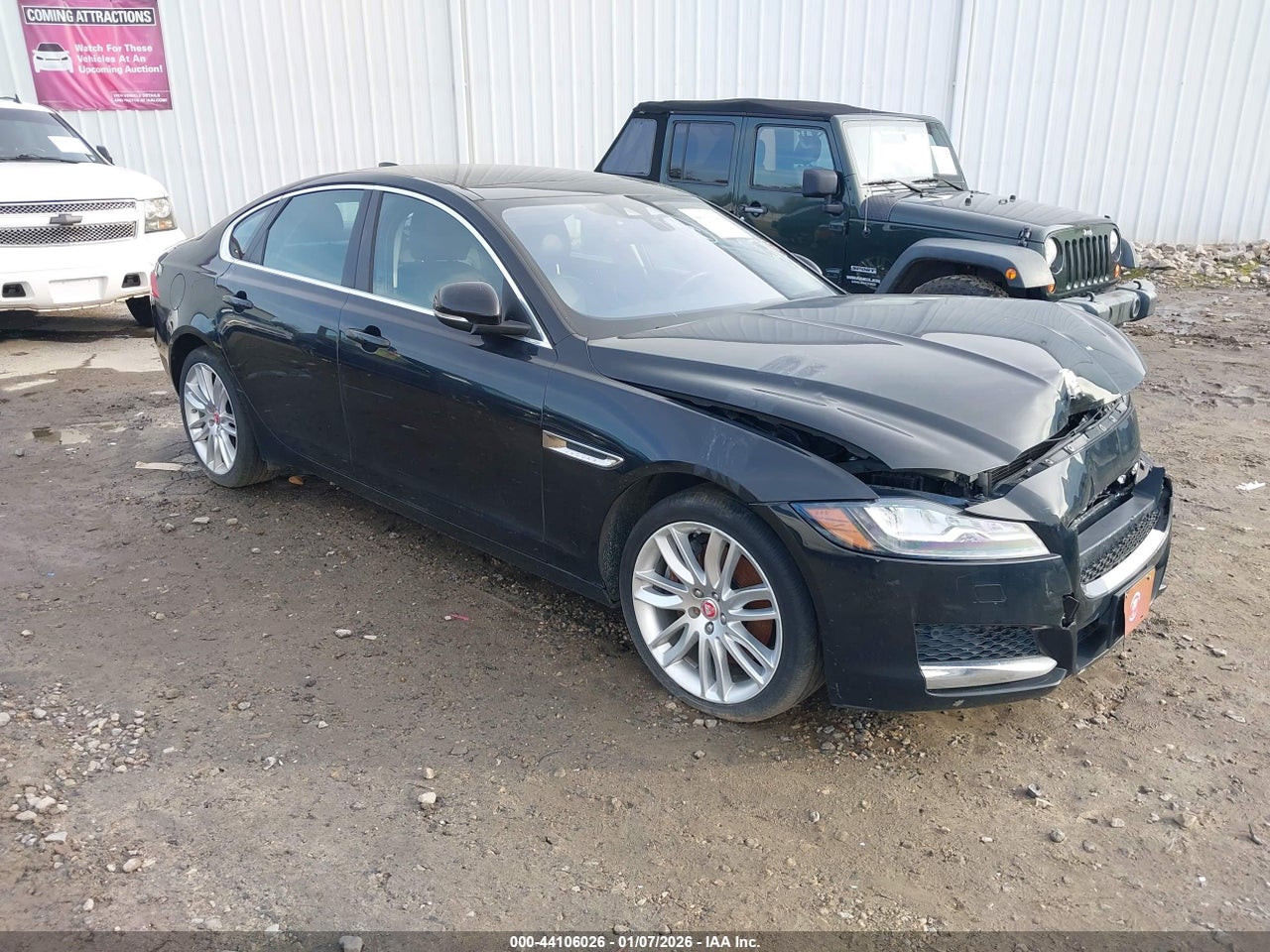 SAJBJ4BV6GC****** · 2016 JAGUAR XF 35T PREMIUM