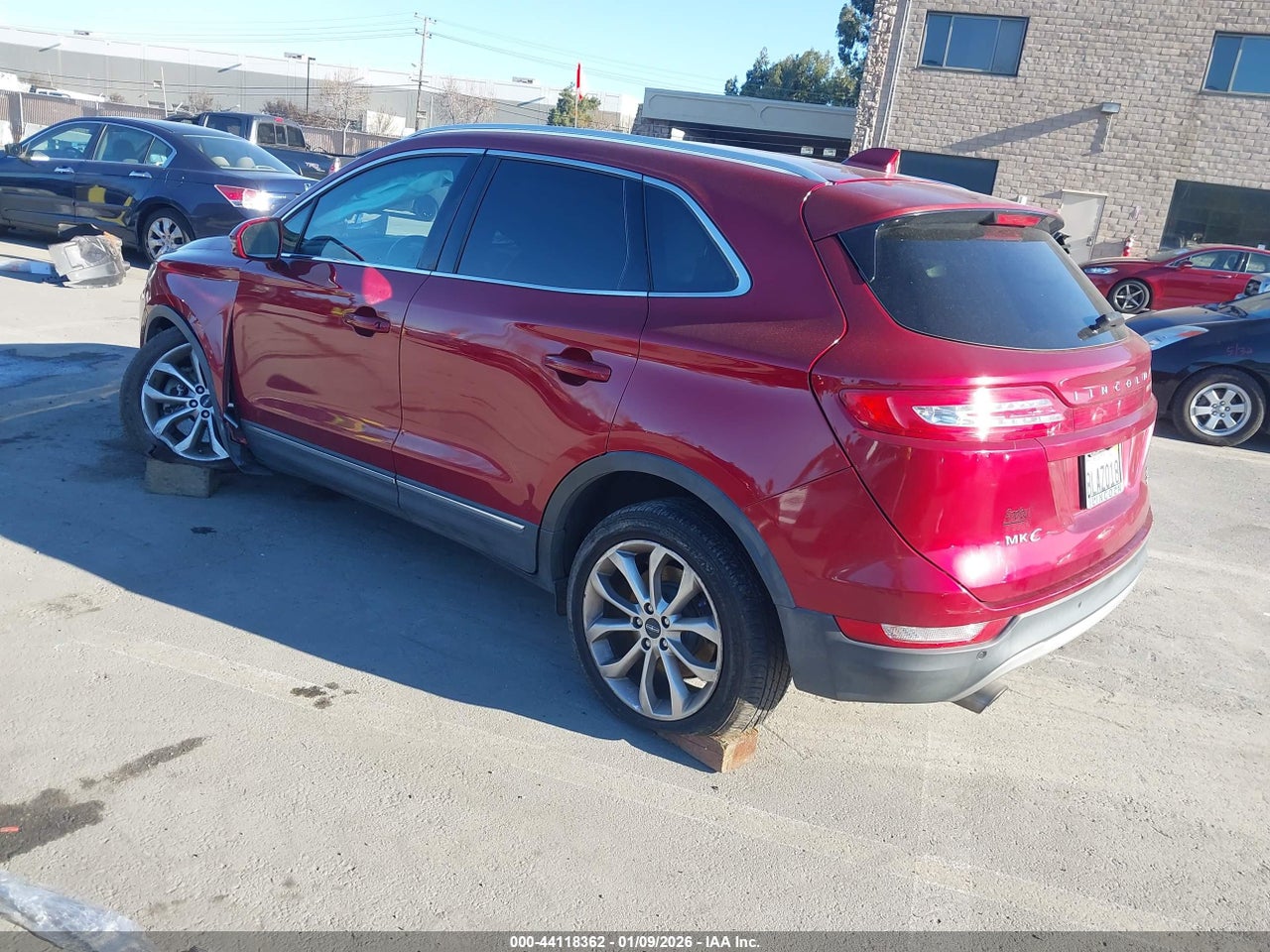 2015 LINCOLN MKC · 3/11