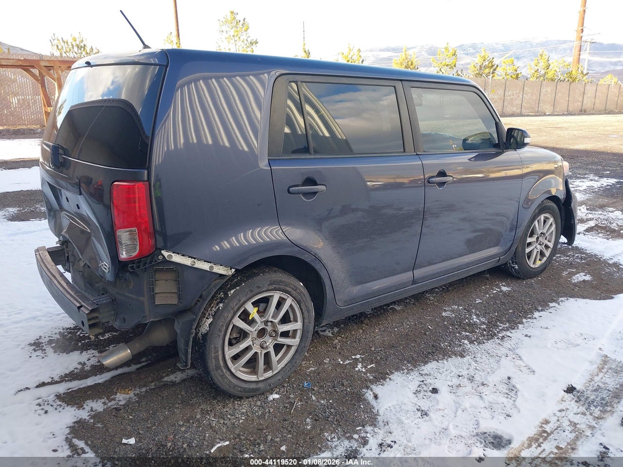 2011 SCION XB · 4/11