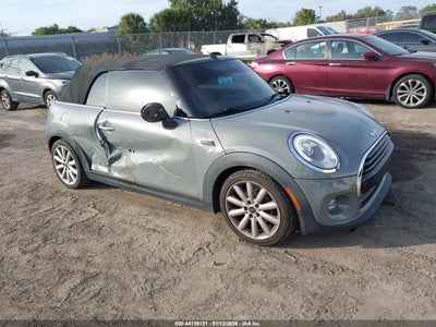 2017 MINI CONVERTIBLE COOPER