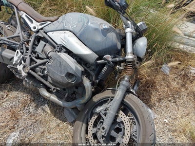 2020 BMW R NINE T SCRAMBLER