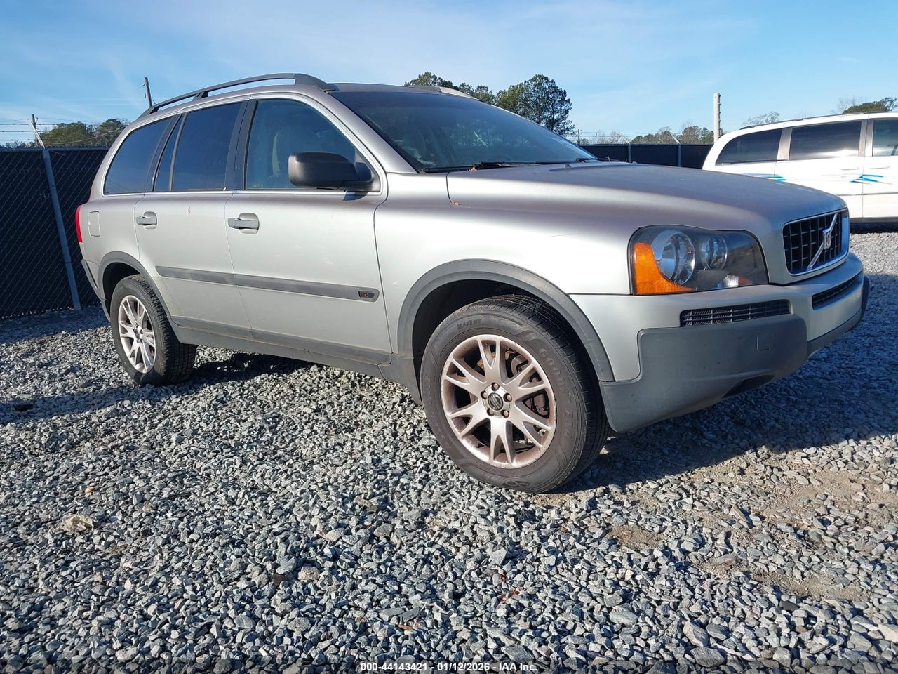 2005 VOLVO XC90 2.5T AWD