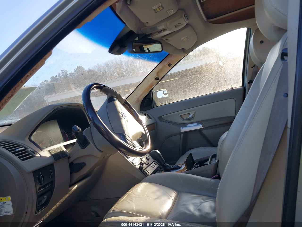2005 VOLVO XC90 2.5T AWD · 5/11