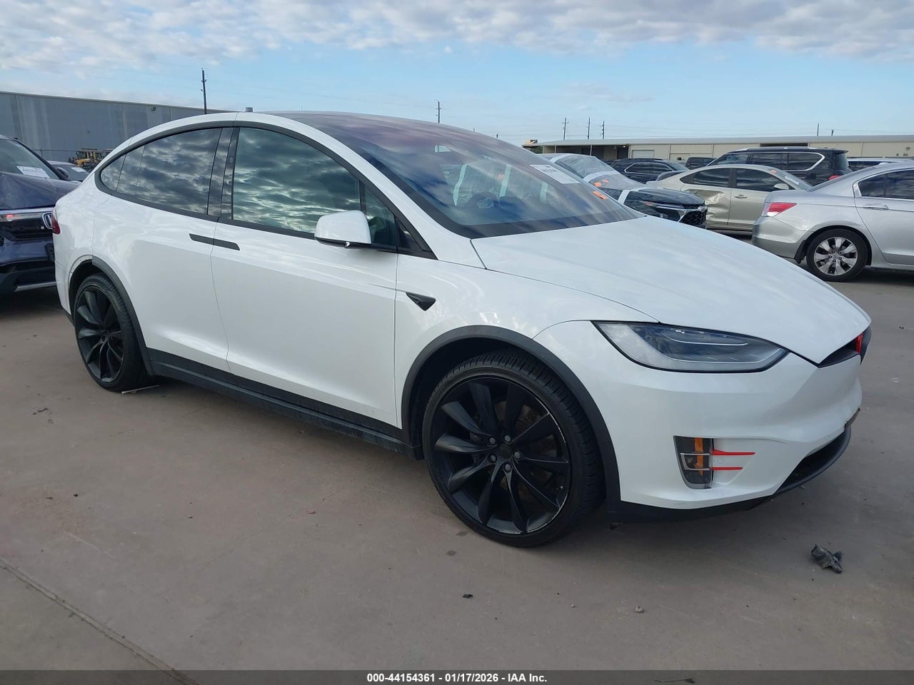 5YJXCBE21LF****** · 2020 TESLA MODEL X LONG RANGE DUAL MOTOR ALL-WHEEL DRIVE/LONG RANGE PLUS DUAL MOTOR ALL-WHEEL DRIVE