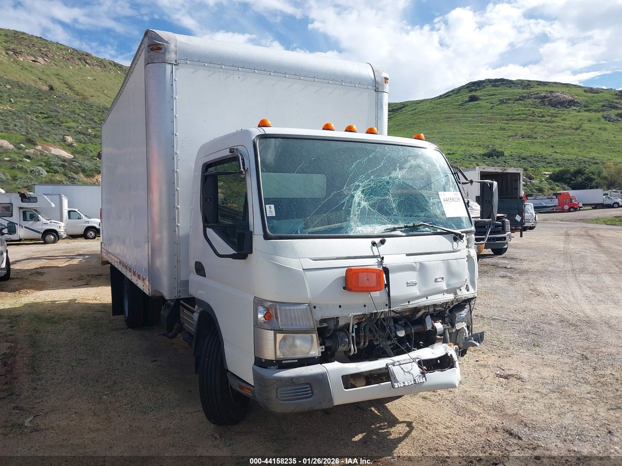 JL6BNG1A0FK****** · 2015 MITSUBISHI FUSO TRUCK FE FEC72S