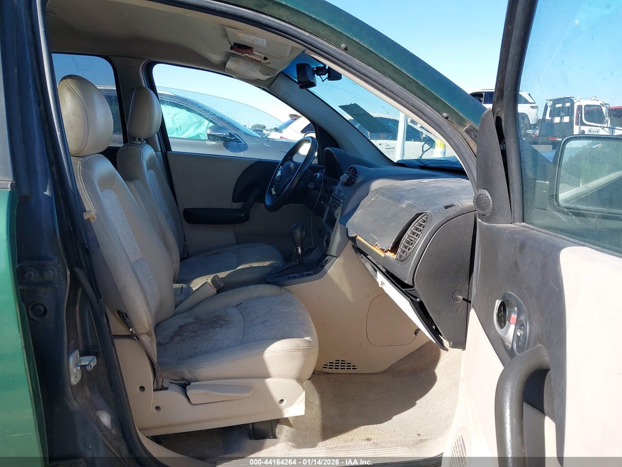 2004 SATURN VUE V6 · 5/11