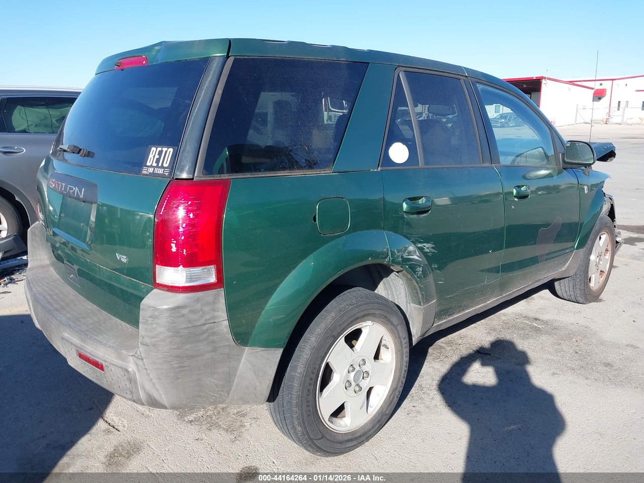 2004 SATURN VUE V6 · 4/11