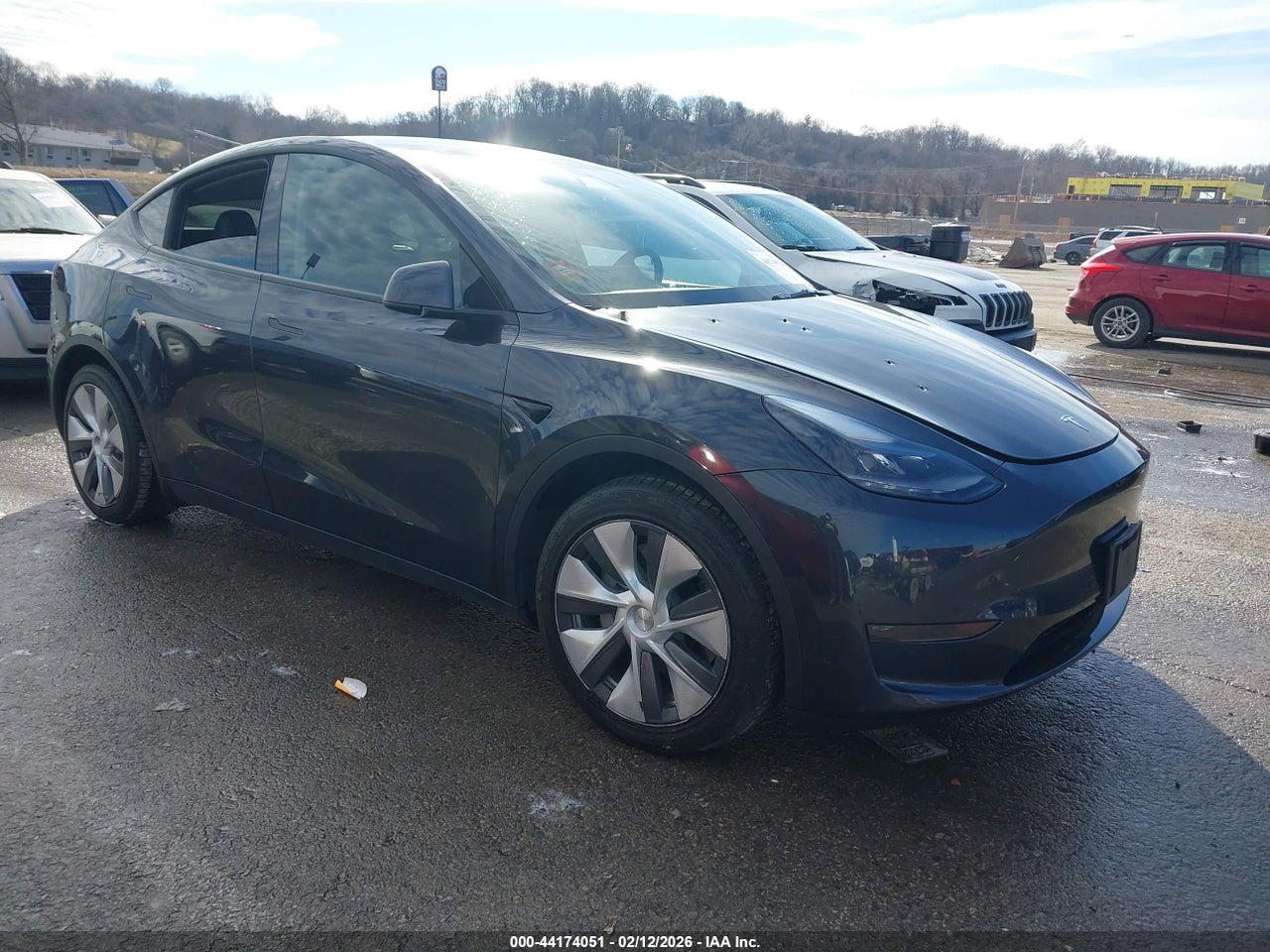 7SAYGDED7RF****** · 2024 TESLA MODEL Y RWD